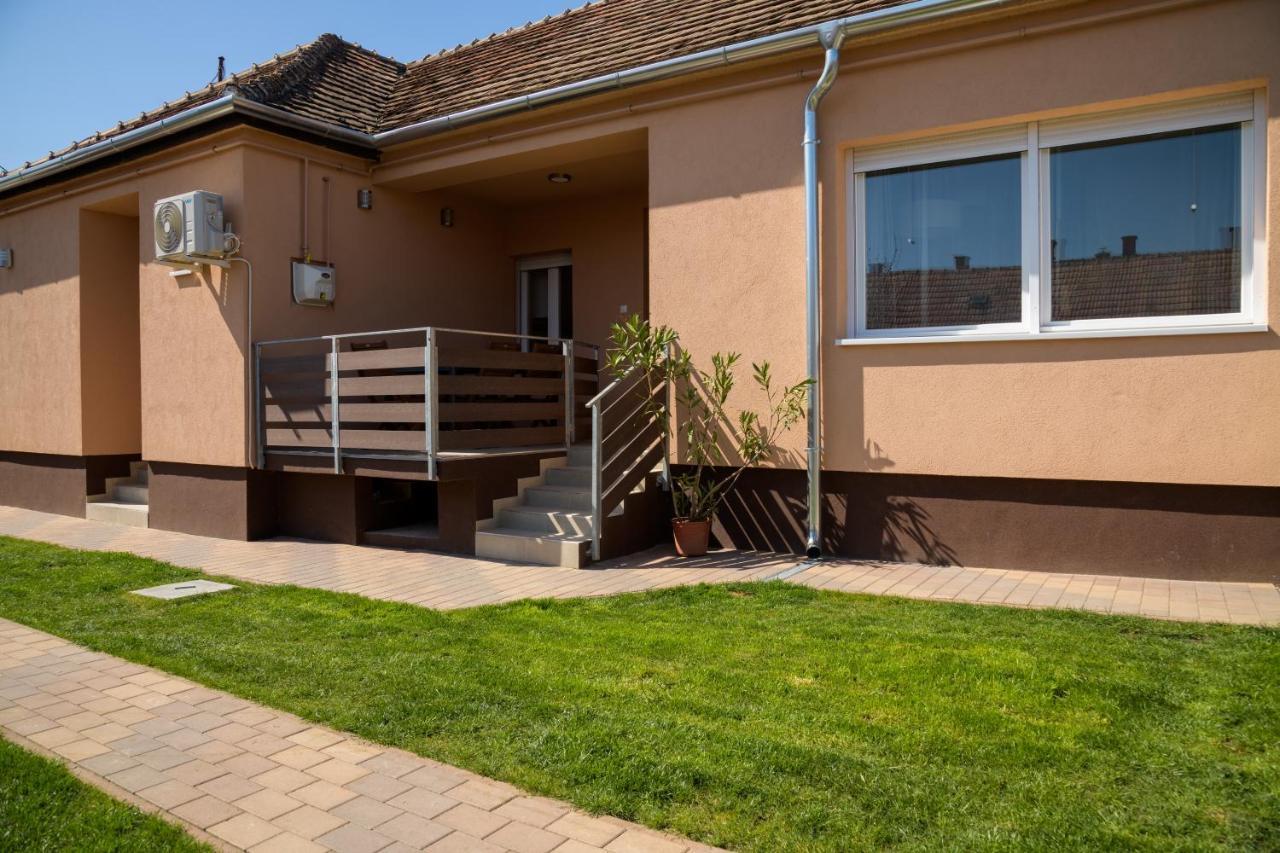 Nemeth Apartman Keszthely Exterior foto